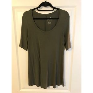 Soft and sexy green t shirt